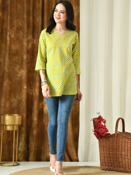 Lemon Green Pure Cotton Casual 3/4th Sleeves Top for women