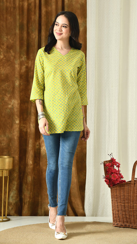 Lemon Green Pure Cotton Casual 3/4th Sleeves Top for women