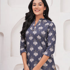 Grey Pure Cotton Casual Straight Fit 3/4Th Sleeves Top For Women