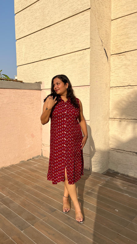 Maroon Premium Rayon Casual A-Line Sleeveless Dress