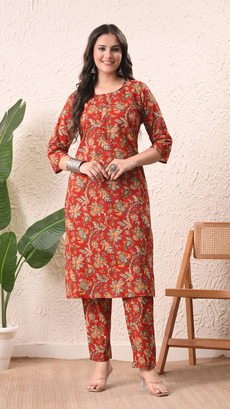 Red Jaal Straight kurta pant set with Sleeves