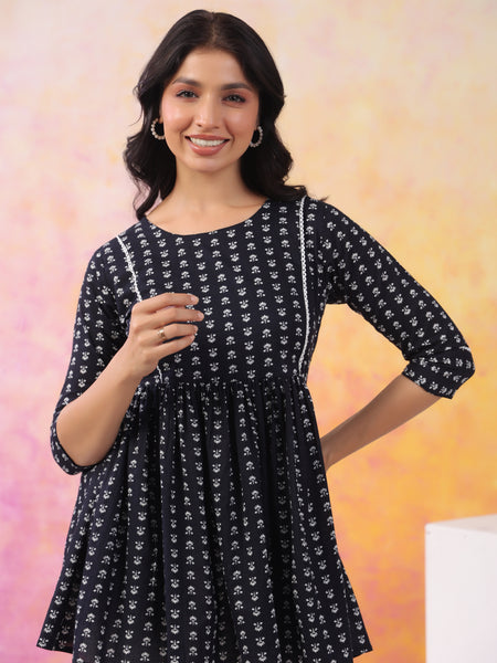 Black Pure Cotton Casual Peplum 3/4Th Sleeves Top For Women