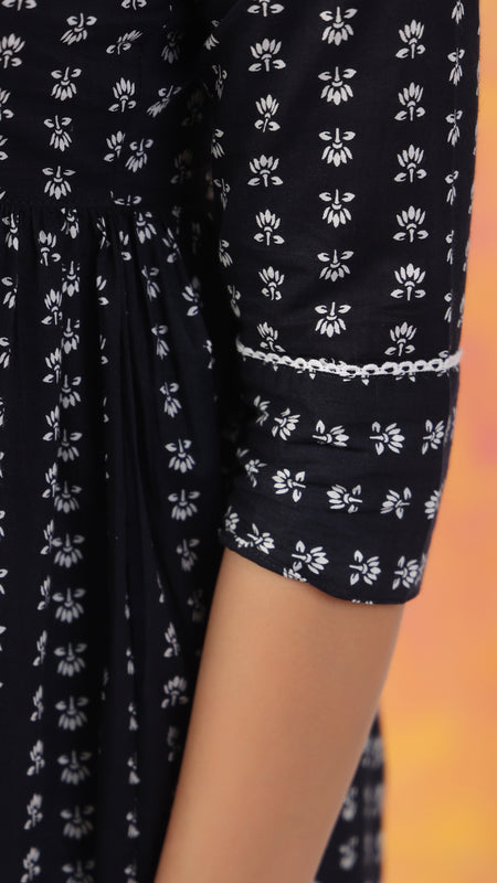 Black Pure Cotton Casual Peplum 3/4Th Sleeves Top For Women