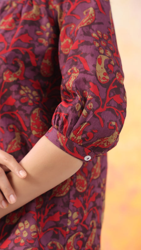 Red And Wine Pure Cotton Casual Relaxed Fit 3/4Th Sleeves Top For Women